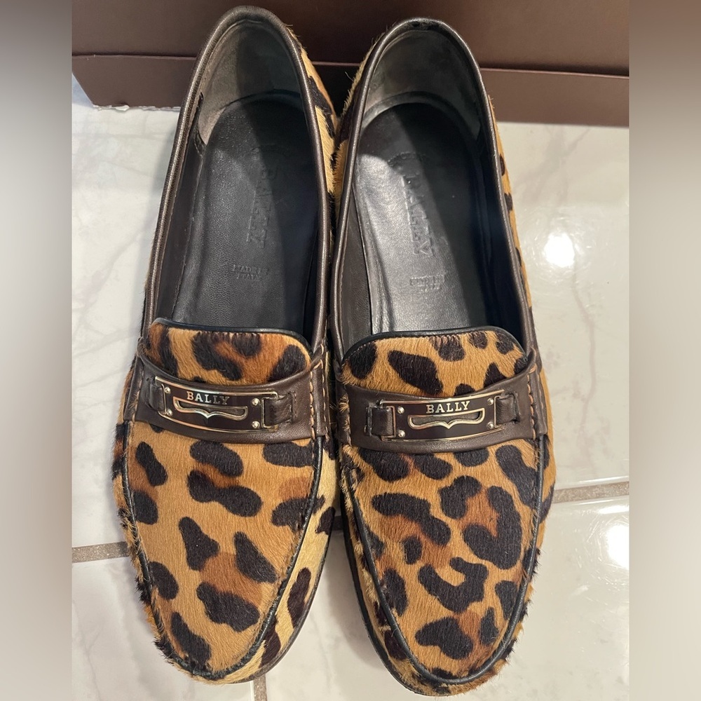 Bally Animal Print Calf Hair Loafers 9.5 Unisex